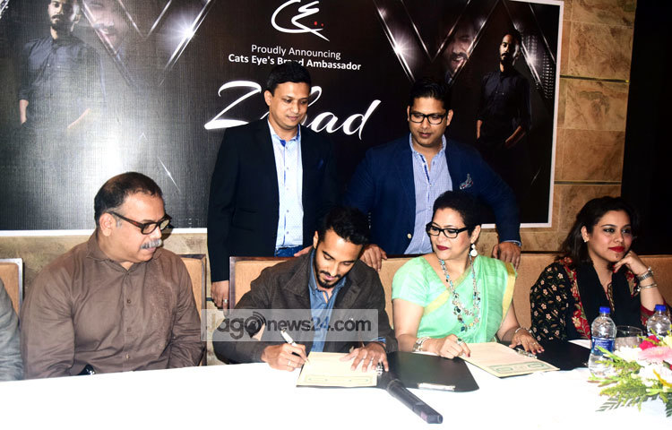 ক্যাটসআইয়ের সঙ্গে কাজ করতে পেরে জোহাদ অনেক খুশি। ছবি : মাহবুব আলম।