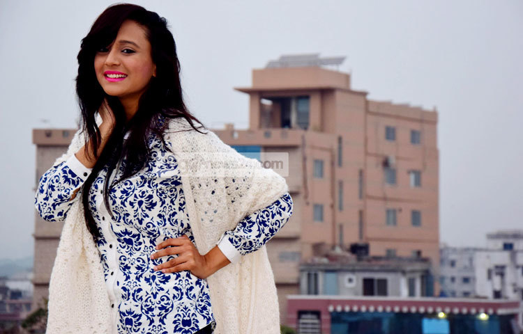 মিডিয়াতে কাজ করার পাশপাশি তিনি সফলতার সঙ্গে পড়ালেখাও চালিয়ে যাচ্ছেন। সম্প্রতি তিনি নতুন দুটি ধারাবাহিকে চুক্তিবদ্ধ হয়েছেন। এর একটি নাটক পরিচালনা করছেন নাজনীন চুমকি, অন্যটি পরিচালনা করবেন রেদওয়ান রনি। ছবি : মাহবুব আলম