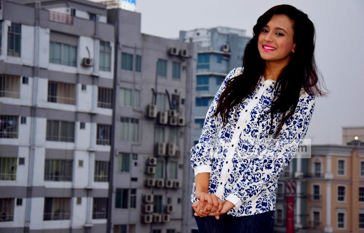 বর্তমানে সাবিলা নূর অভিনীত চারটি ধারাবাহিক নাটকের প্রচার চলছে। এগুলো হচ্ছে ইমরাউল রাফাতের &lsquo;কলিংবেল&rsquo;, মাবরুর রশিদ বান্নার &lsquo;হাউজ নম্বর-৪৪&rsquo;, হাসান মোরশেদের &lsquo;আদর্শ লিপি&rsquo; ও হিমেল আশরাফের &lsquo;একদিন ছুটি হবে&rsquo;। ছবি : মাহবুব আলম