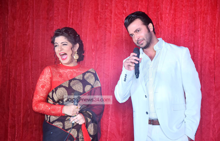 শাকিব খান ও শ্রাবন্তী ছাড়া &lsquo;শিকারি&rsquo; ছবিতে অভিনয় করছেন বাংলাদেশের অমিত হাসান, সুব্রত, শিবা সানু এবং ভারতের রাহুল দেব, সব্যসাচী, লিলি। ছবি&nbsp; : মাহবুব আলম