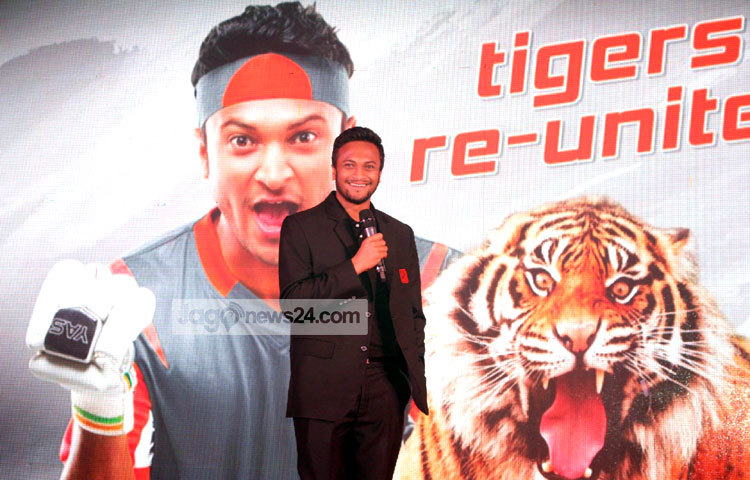 চুক্তি স্বাক্ষর অনুষ্ঠানে বক্তব্য রাখছেন সাকিব আল হাসান। ছবি : বিপ্লব দিক্ষিৎ।