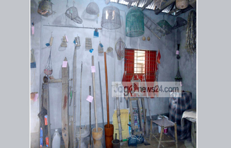 Naogaon-Krishe-Jadughor