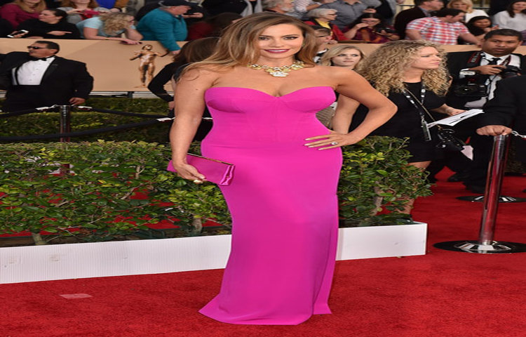 আমেরিকার লসএঞ্জেলেসের সারিনি এক্সোপজিশন সেন্টারে রোববার &lsquo;২২তম বার্ষিক এসএজি অ্যাওয়ার্ড&rsquo; (স্ক্রীন অ্যাকট্রেস গিল্ড অ্যাওয়ার্ড) প্রদান করা হয়েছে। রোববার (৩০ জানুয়ারি) এ উপলক্ষে এক জমকালো আয়োজন করা হয়। এ থেকে নির্বাচিত ১১জন অভিনেত্রীকে উপস্থাপন করা হলো। ছবি : এপি