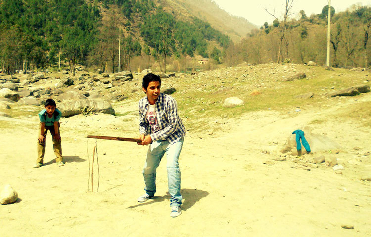 ক্রিকেটে মেতেছে বিশ্ব। যে যার মত করে বিশ্ব মাতানো এই খেলায় অংশ নিচ্ছে। ছবি : ইএসপিএন