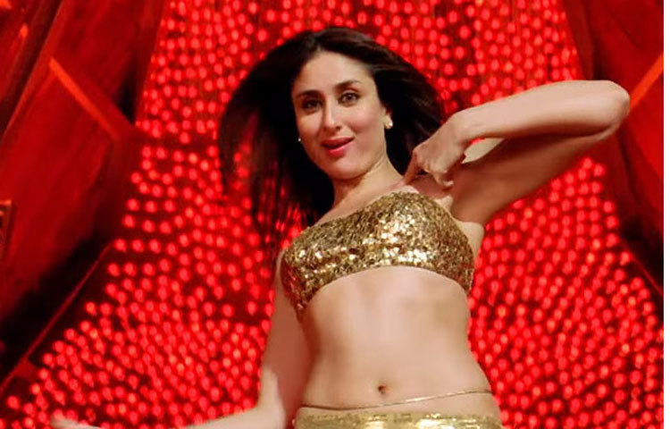 ঢাকার বঙ্গবন্ধু জাতীয় স্টেডিয়ামে নৃত্য পরিবেশন করবেন বলিউড তারকা কারিনা কাপুর। অন্তর শোবিজের আমন্ত্রণে &lsquo;ক্লিন কারিনা কাপুরঢাকা কনসার্ট উইথ বলিউড কুইন অ্যান্ড এজে&rsquo; এই অনুষ্ঠানে মনোমুগ্ধকর নৃত্যের তালে ঢাকাই ভক্তদের মাতোয়ারা করেন কারিনা।