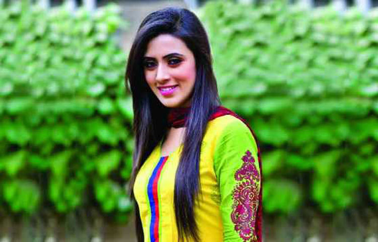 মডেল-অভিনত্রেী বিদ্যা সিনহা মিম নতুন একটি ছবিতে চুক্তিবদ্ধ হয়েছেন। &lsquo;দাগ&rsquo; শীর্ষক এ ছবিটির শুটিং আগামী মাসের প্রথম দিকে শুরু হবে। এটি পরিচালনা করবেন তারেক শিকদার।