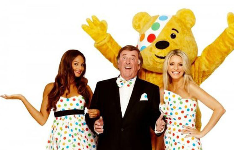 দর্শকদেরকে তিনি সব সময় হাসি খুশিতে রাখতেন। নিজেও বাস করতে আনন্দ ভুবনে। ছবি : বিবিসি নিউজ