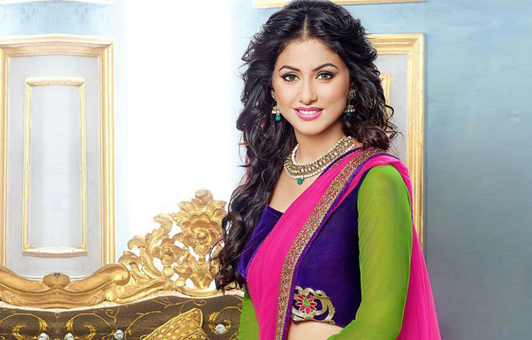 অক্ষরা এই মুহূর্তে ভারতীয় টেলিভিশনের সবচেয়ে বেশি পুরস্কারপ্রাপ্ত অভিনেত্রী। শুধু তাই নয়, ২০১৩ সালে এশিয়ার তৃতীয় সর্বাধিক পুরস্কৃত অভিনেত্রী হিসেবে তিনি পেয়েছেন সিওল ইন্টারন্যাশনাল ড্রামা অ্যাওয়ার্ডস।