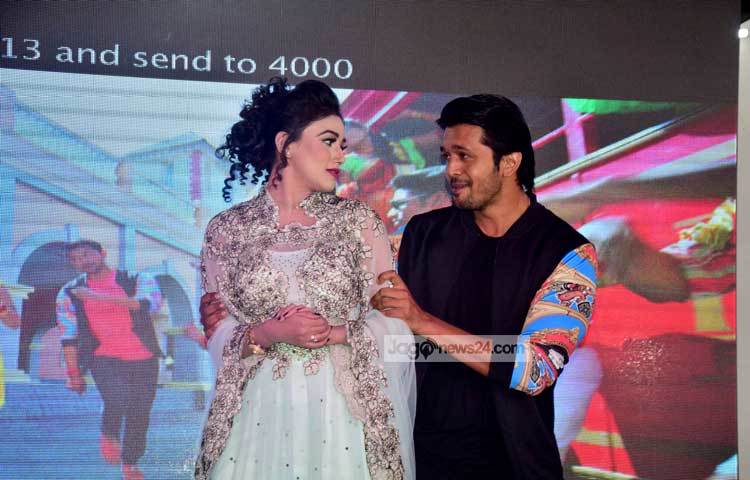 এদিকে, গেল ১০ জুন নিয়তি ছবিটি কলকাতায় মুক্তি পায়। সেখানেও &lsquo;নিয়তি&rsquo; ছবিটি সবার প্রশংসা লাভ করেছে বলে দাবি করেছেন ছবির নির্মাতা জাকির হোসেন রাজু। ছবি : মাহবুব আলম।