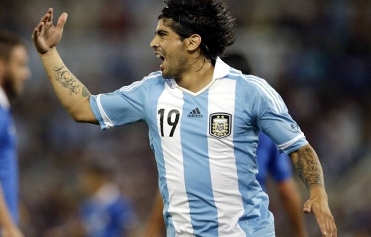 এভার বানেগা : তার বিদায়ের কথাও চারদিকে শোনা যচ্ছে।