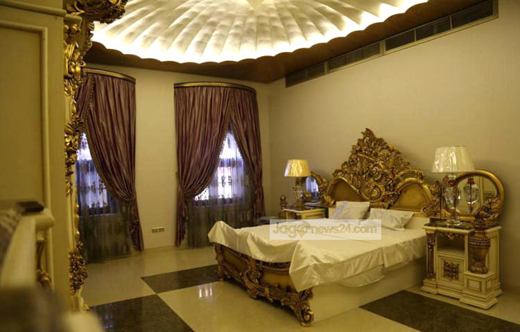 সিলেটের এই দৃষ্টিনন্দন বাড়ির মালিক মাহতাবুর রহমান নামের একজন ব্যবসায়ী। সিলেটের ইসলামপুর এলাকায় বাড়িটি নির্মাণ করা হয়েছে।