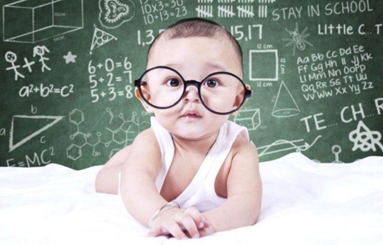 অপ্রয়োজনীয় কোন তথ্য বুদ্ধিমানরা মাথায় রাখতে চান না।