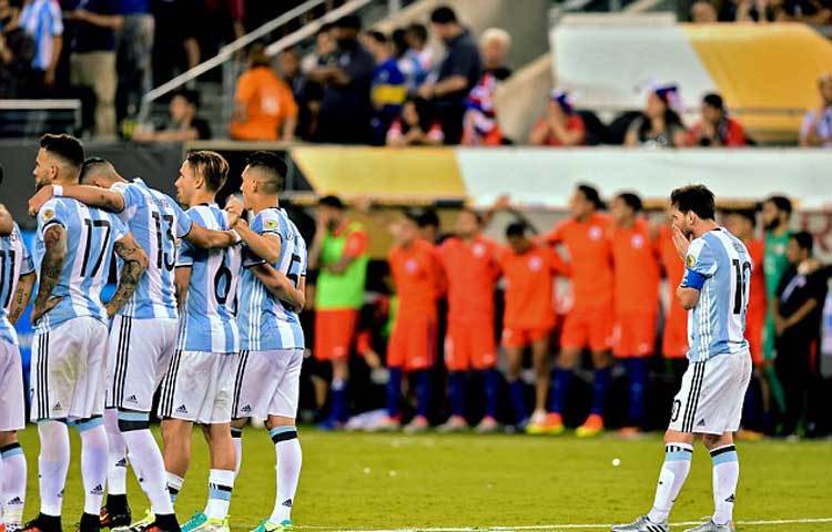 ২০০৫ সালে জাতীয় দলে অভিষেকের পর ২৯ বছর বয়সী&nbsp; মেসি ১১৩টি ম্যাচ খেলে ৫৫টি গোল করেছেন। ছবি : ডেইলি মেইল।