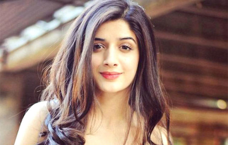 পাকিস্তানী সুন্দরী মডেল-অভিনেত্রী ও ভি জে মাওরা হোসেনের জন্ম ১৯৯২ সালের ২৮ সেপ্টেম্বর।