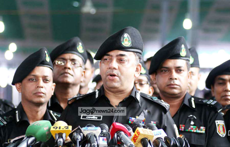 গতকাল (৪ জুলাই) বিকেল ৪টায় জাতীয় ঈদগাহে সাংবাদিকদের ব্রিফিংকালে তিনি এ কথা বলেন। ছবি : বিপ্লব দিক্ষিৎ।