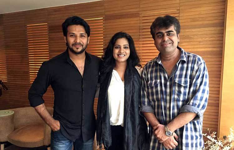 ফটোশেসনে নিবর, কবিতা ও &lsquo;বালা&rsquo; ছবির নির্মাতা করছেন ফয়সাল সাইফ।