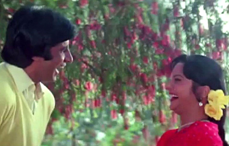 অমিতাভ বচ্চন-ওয়াহিদা রহমান : বলিউডের এই জুটির উদ্ভট কর্মকাণ্ড কিংবদন্তি হয়ে গেছে।