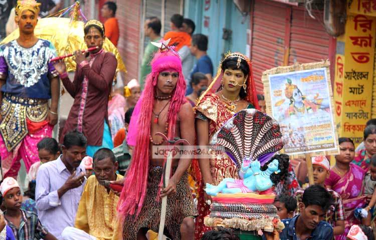 জন্মাষ্টমী উৎসব উপলক্ষে ব্রাহ্মণবাড়িয়ায় ব্যাপক নিরাপত্তা ব্যবস্থা নেওয়া হয়েছে।
