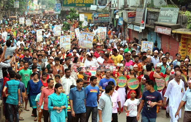 বিপুল উৎসাহ উদ্দীপনা ও ধর্মীয় ভাবগাম্ভীর্যের মধ্যদিয়ে ব্রাহ্মণবাড়িয়ায় পালিত হচ্ছে শ্রী কৃষ্ণের&nbsp;জন্মাষ্টমী উৎসব।