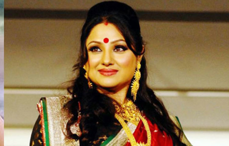 ২০০২ সালে প্রিয়ঙ্কার মুক্তি প্রাপ্ত &lsquo;সাথী&rsquo; ছবিটি তার বাংলা চলচ্চিত্র ক্যারিয়ারে সম্ভবত সবচেয়ে হিট ছবি। তবে তারপরেও তার মূল লক্ষ ছিল দক্ষিণী ছবি।