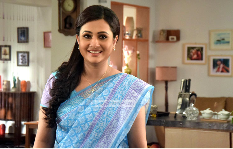 ১৯৯৭ সালে চলচ্চিত্র নির্মাতা জাকির হোসেন রাজুর &lsquo;এ জীবন তোমার আমার&rsquo; ছবি দিয়ে পূর্ণিমার পথচলা শুরু হয়। ছবি : মাহবুব আলম।