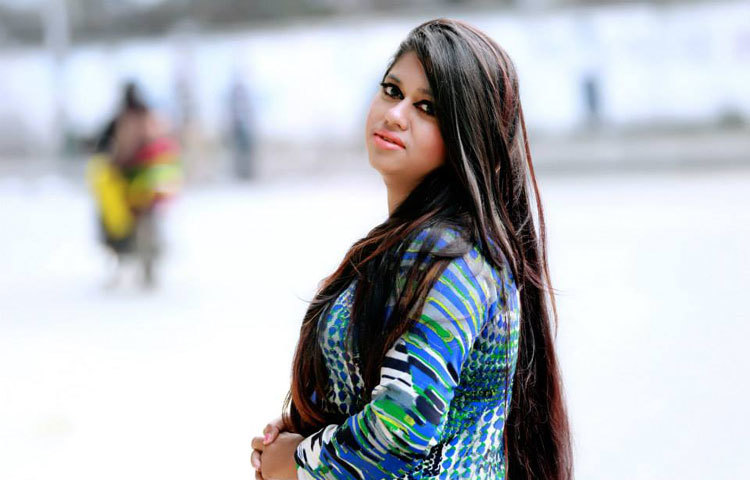 রোথী শৈশব থেকেই আলোকচিত্রী হওয়ার স্বপ্ন দেখতেন। লেখাপড়ার পাশাপাশি ছবি তোলার প্রতি প্রচণ্ড ঝোঁক ছিল তার। সেই স্বপ্ন থেকে আজ রোথী মোস্তফা নিজেকে আলোকচিত্রী হিসেবে তৈরি করেছেন একটু একটু করে।