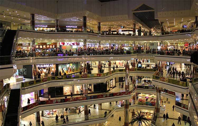 সেভাহির মল : তুরস্কের ইস্তাম্বুলে রয়েছে এই শপিং মল।