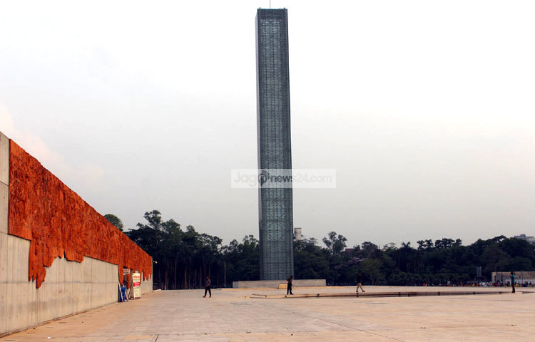 স্বাধীনতা স্তম্ভ ও স্বাধীনতা জাদুঘর আমাদের নতুন প্রজন্মকে ইতিহাস জানতে ও দেশপ্রেমে উদ্ধুদ্ধ করে তুলছে। ছবি : বিপ্লব দিক্ষিৎ।