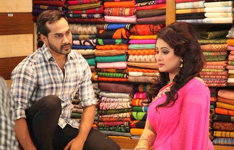 পূর্ণিমা ও সজল ছাড়াও &lsquo;ম্যানি কুইন&rsquo; নাটকে আরো অভিনয় করেছেন ড. ইনামুল হক, রিফাত চৌধুরী, সানজিদ খান প্রিন্স, নীলা, অনন্যা প্রমুখ।