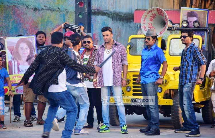 &lsquo;বসগিরি&rsquo; ছবিতে আরও অভিনয় করছেন মিশা সওদাগর, সাদেক বাচ্চু, শিবা সানু, ডিজে সোহেল, সুব্রত প্রমুখ। আলোকচিত্রী : মাহবুব আলম।