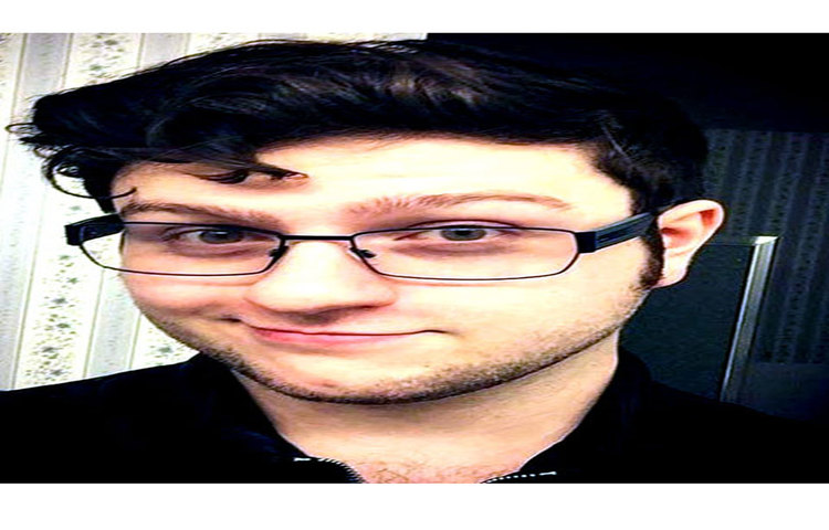 স্কাইডাস মাইন ক্রাফট : স্কাইডাস মাইন ক্রাফট নামের এই ব্যক্তি ইউটিউব থেকে ২.৯২ মিলিয়ন ডলার আয় করেছেন।