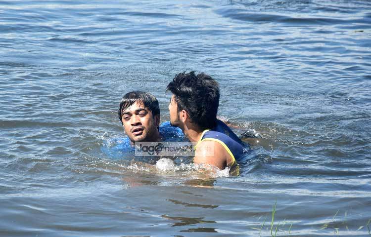 নিখোঁজ টেলিছবিটি নির্মাণ করেছেন তরুণ প্রজন্মের মেধাবী নির্মাতা মিনহাজ আল দীন। ছবি : মাহবুব আলম।