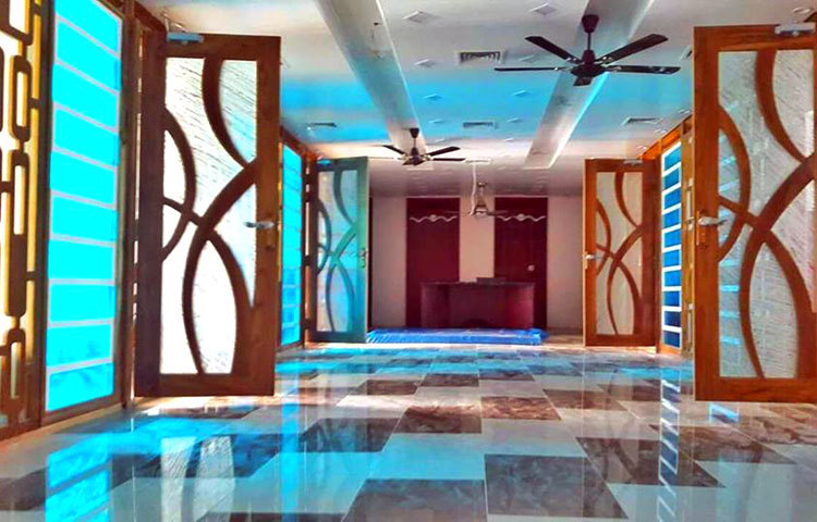 বরিশাল-ঢাকা নদী পথে যাত্রীদের যাত্রা আরো আরামদায়ক করতে দেশের অন্যতম নৌযান প্রস্তুতকারী প্রতিষ্ঠান সুন্দরবন নেভিগেশন কোম্পানি সমুদ্রগামী বড় জাহাজের আদলে তৈরি করেছে এ লঞ্চটি।