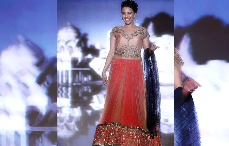 &lsquo;তনু ওয়ডস মনু&rsquo; ছবিতে কাজ করার মধ্যে দিয়ে স্বরার অভিনয় দর্শকের নজরে আসে।