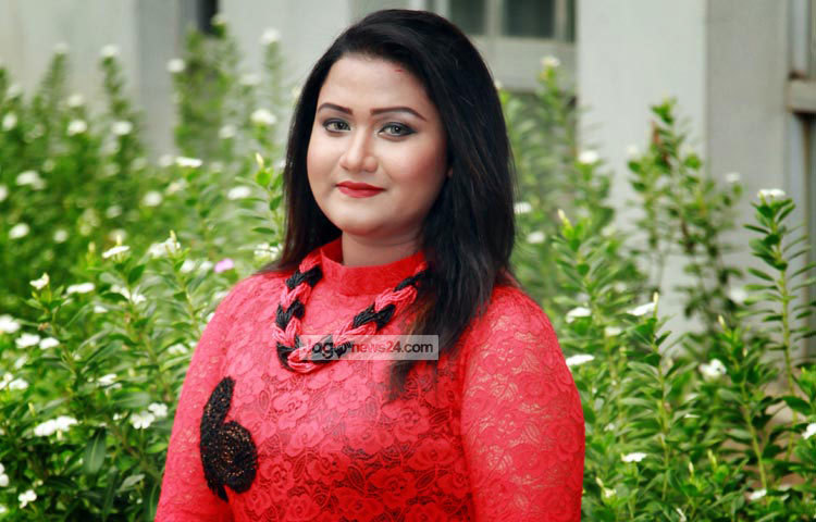 এরপর ঝিলিক ওস্তাদ বাসন্তী গোমেজ এবং ওস্তাদ মনীন্দ্রনাথ রায়ের কাছে শাস্ত্রীয় সঙ্গীত শিখেছেন। ছবি : এসডি প্রিন্স।