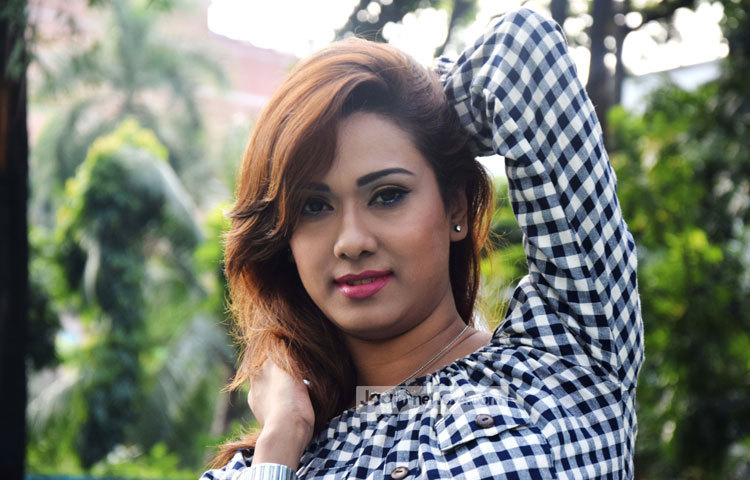 দেশীয় চলচ্চিত্রে দর্শকপ্রিয় নায়িকাদের মধ্যে ইয়ামিন হক ববি অন্যতম। ছবি : মাহবুব আলম।