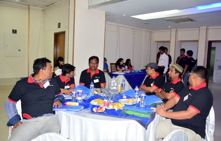 সম্মেলনে জেলা প্রতিনিধিরা বিপুল উৎসাহ নিয়ে অংশগ্রহণ করেন। ছবি : মাহবুব আলম।