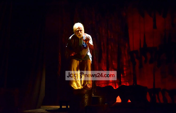 এর বিভিন্ন চরিত্রে অভিনয় করেছেন সুমী ইসলাম, মারুফ ইসলাম, আবদুল হালিম আজিজ, রাকিব হোসেন প্রমুখ। ছবি : মাহবুব আলম।