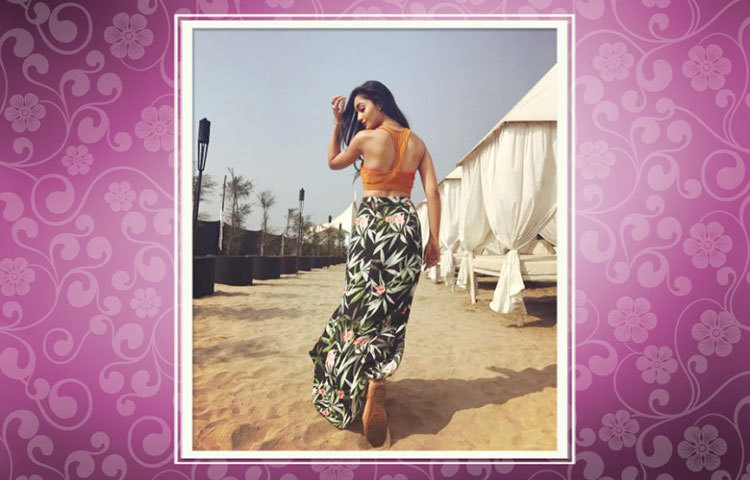 তবে অদূর ভবিষ্যতে ত্রিধা যে হলিউড পাড়ি দেবেন না, সেটা কে বলতে পারে?