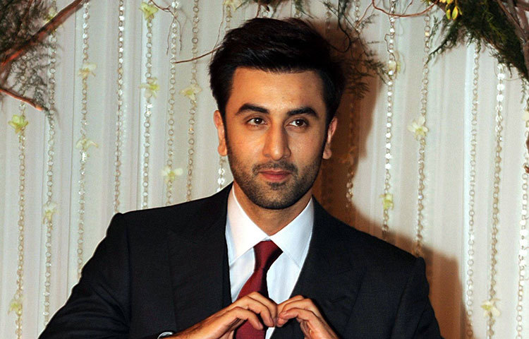 ২০১১ সালে রণবীর কাপুর একটি ফেয়ারনেস ক্রিমের বিজ্ঞাপনের প্রস্তাব পান। কিন্তু রণবীর জানিয়ে দেন, এ ধরনের বিজ্ঞাপন বর্ণবিদ্বেষ বাড়ায় বলে তার বিশ্বাস।