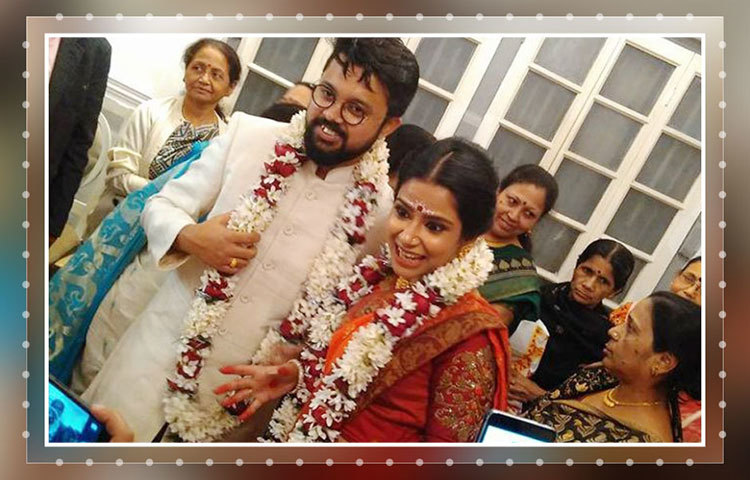 আসলে সৌরভ পালোধির &lsquo;মীরাক্কেল&rsquo; ইমেজটা এমনই যে &lsquo;প্রেম&rsquo; বা &lsquo;বিয়ে&rsquo; ব্যাপারটা যেন ঠিক বেমানান।