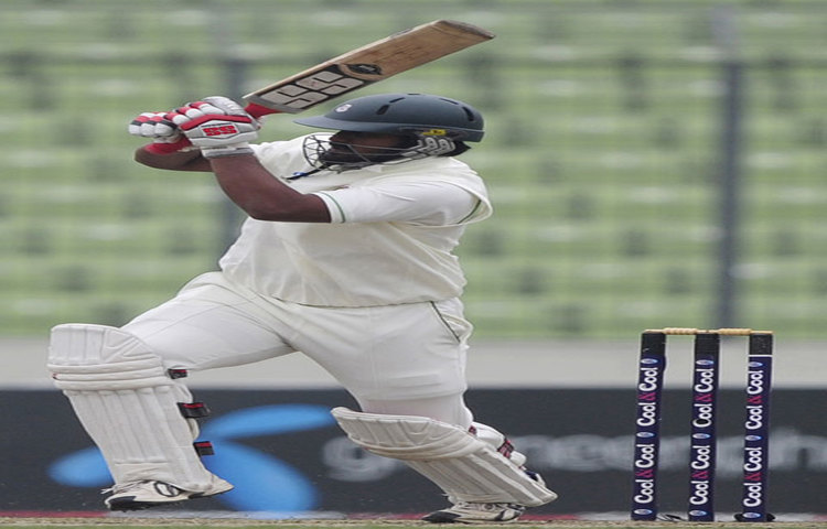 ২০০৬ সালে ওডিআইতে সবচেয়ে বেশি রান সংগ্রহকারীর তালিকায় ছিলেন ৬ নম্বরে। মাত্র ২৮ ইনিংস ব্যাট করে ১০৩৩ রান করেন ৪১.৩২ গড়ে।