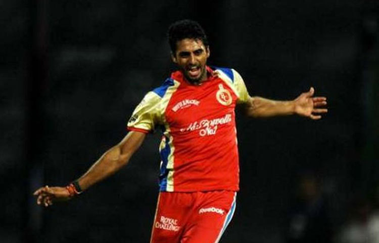 শ্রীনাথ অরবিন্দ : ২০১১ আইপিএলে ফিরে তাকালে, দেখা যাবে কর্নাটকের বাঁহাতি এই মিডিয়াম পেসারকে নিয়ে যথেষ্ট হইচই হয়েছিল। পরের বছর সুযোগ পেলেও সেভাবে কাজে লাগাতে পারেননি শ্রীনাথ।