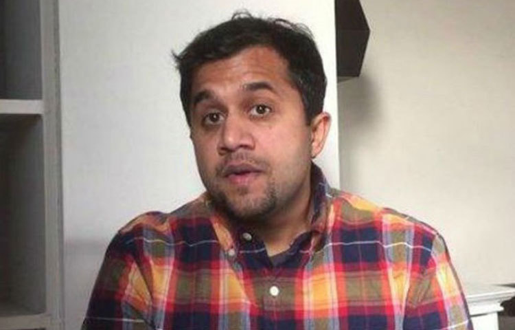 ওমি বৈদ্য : &lsquo;থ্রি ইডিয়টস&rsquo; ছবিতে চালাক-চতুর চরিত্রের জন্য এভাবেই অডিশনে এসেছিলেন ওমি বৈদ্য।