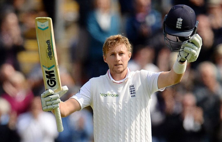 জো রুট : শেষ এক বছর স্বপ্নের ফর্মে রয়েছেন এই ব্রিটিশ ব্যাটসম্যান। ভারতের বিরুদ্ধেও দুর্দান্ত খেলেছেন তিনি। ১৪ ম্যাচে ১২৭২ রান করেছেন তিনি।