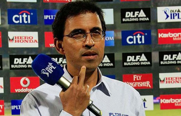 হর্ষ ভোগলে : এই বছরে মাঠের বাইরে বড়সড় বিতর্কের মধ্যে অন্যতম ছিল হর্ষ ভোগলেকে নিয়ে জলঘোলা। ২০১৬ আইপিএলে ধারাভাষ্যকার থেকে বাদ দেওয়া হয় আইপিএলের শুরু থেকে যুক্ত হর্ষ ভোগলেকে। এবারের আইপিএলে নিলামের সময়েও তিনি ধারাভাষ্য করেছিলেন।