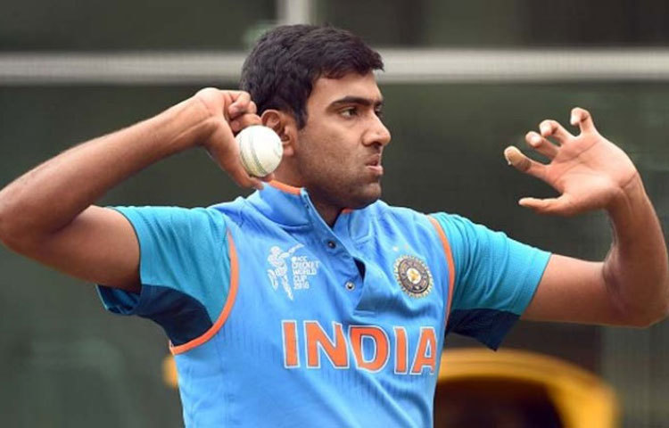 রবিচন্দ্রন আশ্বিন : ভারতীয় ক্রিকেটের অন্যতম সফল স্পিনার রবিচন্দ্রন আশ্বিন। ব্র্যান্ড এন্ডোর্সমেন্টেও পিছিয়ে নেই আইসিসি টেস্ট র&zwnj;্যাঙ্কিংয়ে এক নম্বরে থাকা ভারতীয় স্পিনার। বছরে ১.২৫-১.৫ কোটি টাকার বিজ্ঞাপন করে থাকেন তিনি।