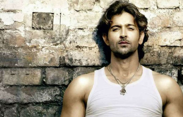 হৃতিক রোশন : বাড়িতে সবার কাছে তিনি আদরের &lsquo;ডুগ্গু&rsquo;। আবার বলিউডে তাকে ডাকে &lsquo;গ্রিক গড&rsquo; বলে।