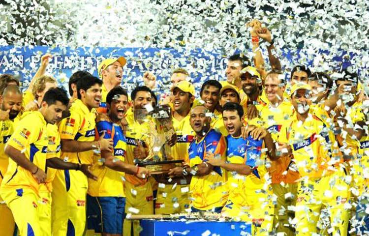 এর আগে টি-টোয়েন্টি ক্রিকেটে সর্বাধিক ৯৪টি ম্যাচ জয়ের রেকর্ড ছিল চেন্নাই সুপার কিংসের দখলে। সেই রেকর্ড ভেঙে দিয়েছে মুম্বাই।