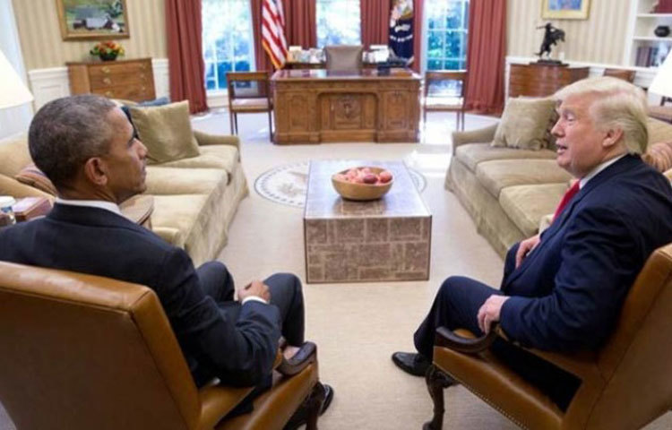 না , গুরুগম্ভীর আলোচনা নয়, বরং ডোনাল্ড ট্রাম্পের সঙ্গেও হালকা মেজাজে আলোচনা সেরে ফেলছেন ওবামা।